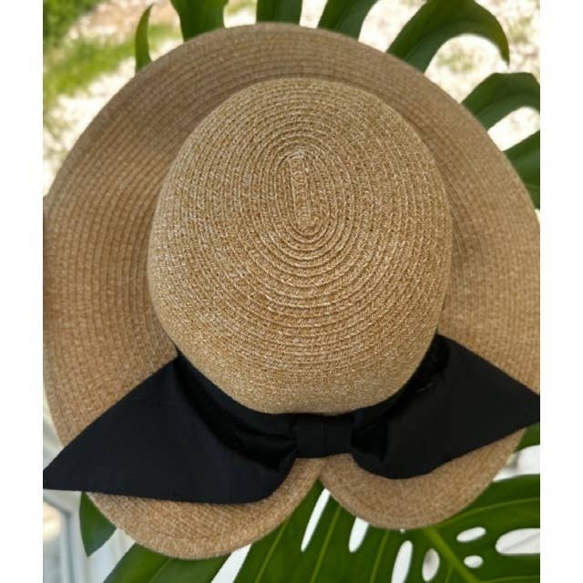 Queens INC - Washable and packable This stylish sun hat with a split back: LIGHT NATURAL / ONE SIZE