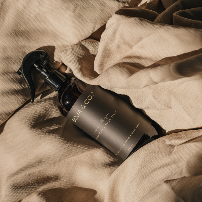 SOJA&CO.® - Linen Water | White Cotton + Fresh Linen: 475ml