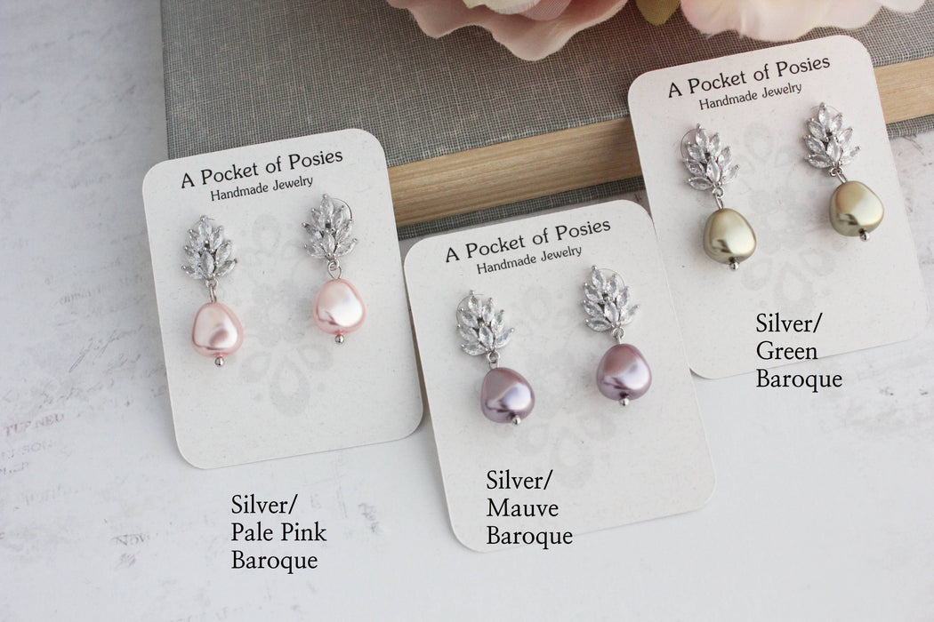 A Pocket of Posies - Glass Leaf Post Earrings - Pearl Drop: Silver Plated / Mauve/Baroque Pearl