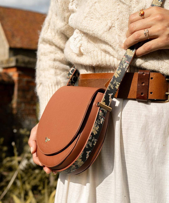 Fable England - FABLE A Night's Tale Saddle Purse Tan