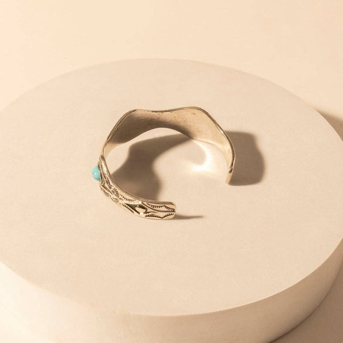 Myra Bag - Sedona Stone Cuff for Women with turquoise stones and engraved detail in premium style: Turquoise