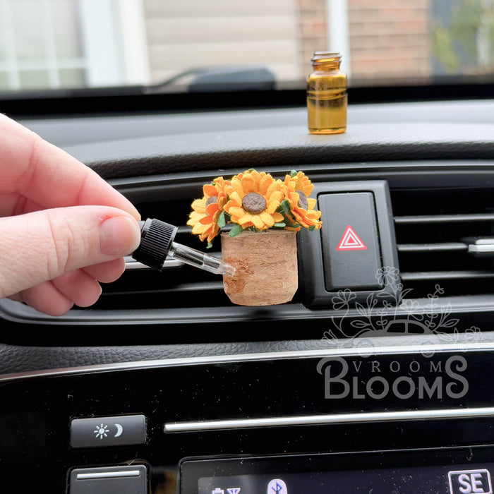 Vroom Blooms - Sunflower Vent Clip Car Air Freshener Diffuser (Reusable): *Bahama Mama*