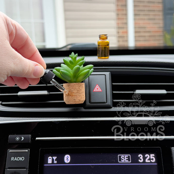 Vroom Blooms - Succulent Plant Vent Clip Air Freshener Diffuser (Reusable: Cashmere Vanilla