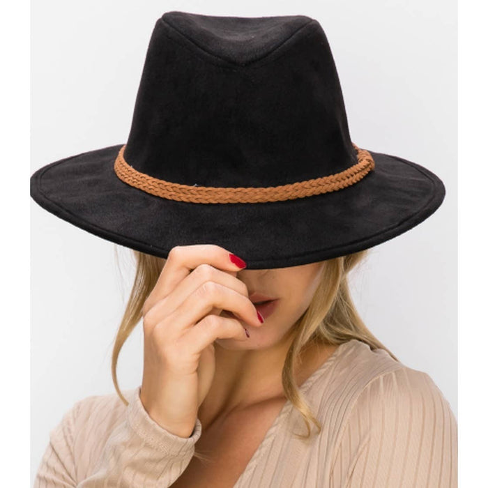 Queens INC - FEDORA HAT  SUEDE BRAID: SAND / ONE SIZE