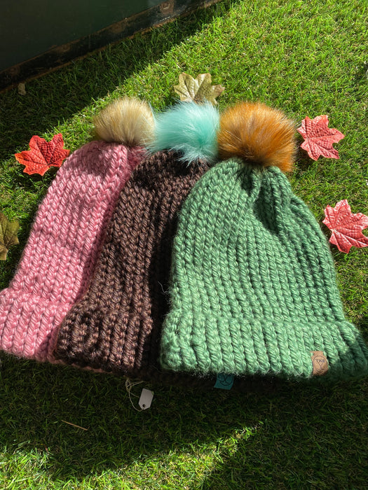 TNB Pom Pom Toque